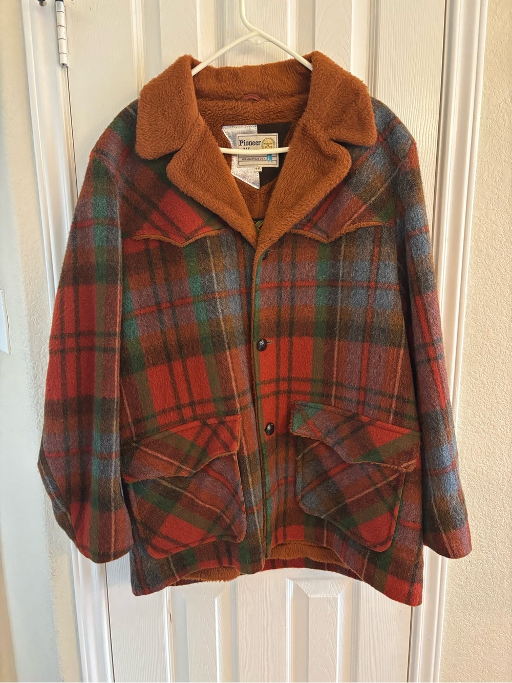 Vintage Pioneer Wear Plaid Wool Jacket 44L Sherpa Lined Western Ranch Coat USA